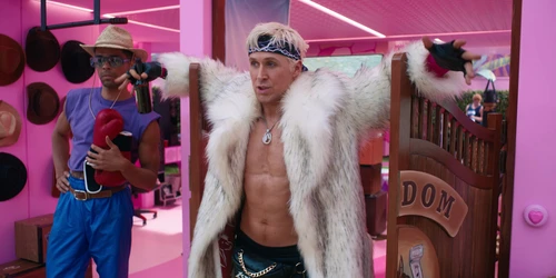 Still frame 147 from Barbie (2023) directed by Greta Gerwig