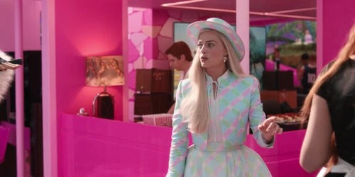 Still frame 152 from Barbie (2023) directed by Greta Gerwig