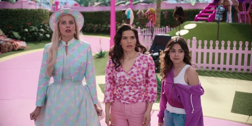 Still frame 161 from Barbie (2023) directed by Greta Gerwig