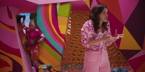 Still frame 182 from Barbie (2023) directed by Greta Gerwig