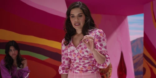Still frame 183 from Barbie (2023) directed by Greta Gerwig