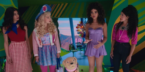 Still frame 184 from Barbie (2023) directed by Greta Gerwig