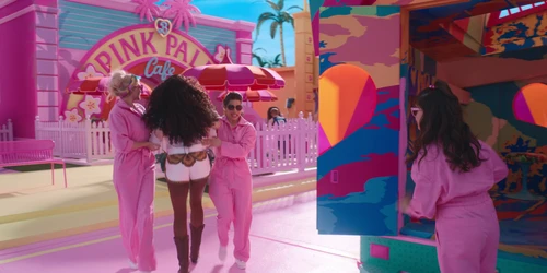 Still frame 187 from Barbie (2023) directed by Greta Gerwig