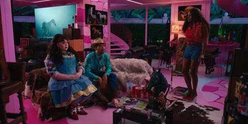 Still frame 189 from Barbie (2023) directed by Greta Gerwig