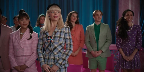 Still frame 16 from Barbie (2023) directed by Greta Gerwig