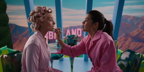 Still frame 193 from Barbie (2023) directed by Greta Gerwig