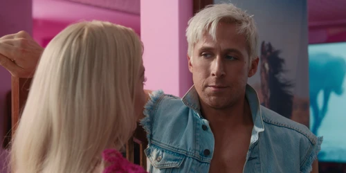 Still frame 195 from Barbie (2023) directed by Greta Gerwig