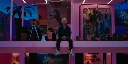 Still frame 202 from Barbie (2023) directed by Greta Gerwig