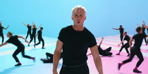 Still frame 214 from Barbie (2023) directed by Greta Gerwig