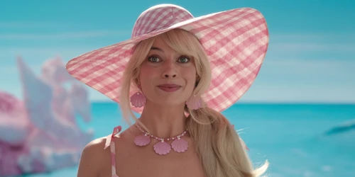 Still frame 19 from Barbie (2023) directed by Greta Gerwig