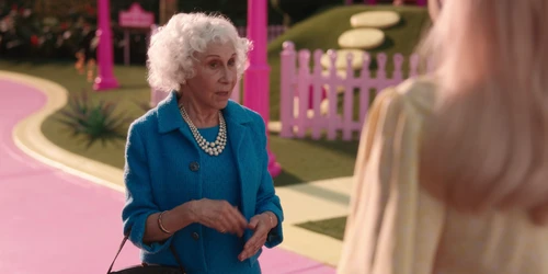 Still frame 239 from Barbie (2023) directed by Greta Gerwig