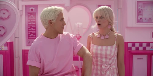 Still frame 24 from Barbie (2023) directed by Greta Gerwig