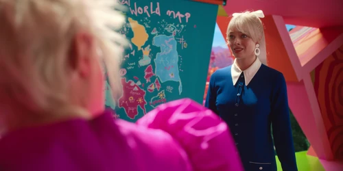 Still frame 52 from Barbie (2023) directed by Greta Gerwig