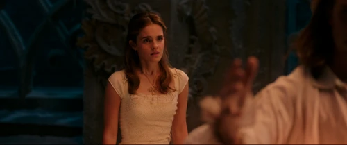 Still frame 208 from Beauty and the Beast (2017) directed by Bill Condon
