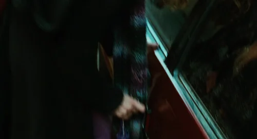 Still frame 62 from Biutiful (2010) directed by Alejandro G. Iñárritu