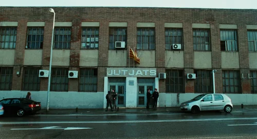 Still frame 83 from Biutiful (2010) directed by Alejandro G. Iñárritu