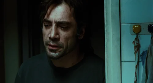 Still frame 162 from Biutiful (2010) directed by Alejandro G. Iñárritu