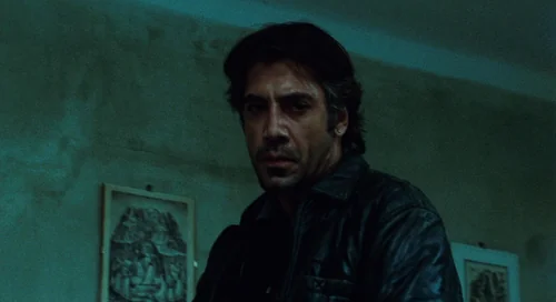 Still frame 14 from Biutiful (2010) directed by Alejandro G. Iñárritu