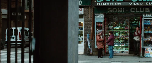 Still frame 248 from Biutiful (2010) directed by Alejandro G. Iñárritu