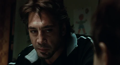 Still frame 28 from Biutiful (2010) directed by Alejandro G. Iñárritu