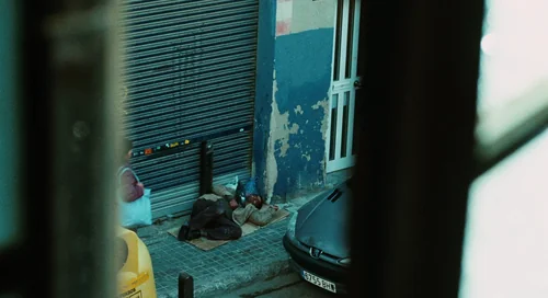 Still frame 32 from Biutiful (2010) directed by Alejandro G. Iñárritu