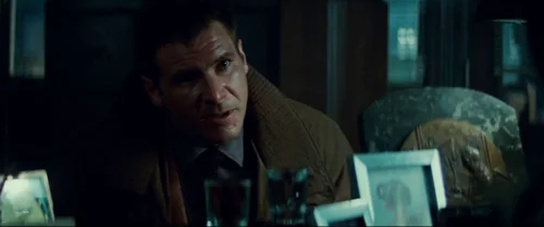 Still frame 10 from Blade Runner (1982) directed by Ridley Scott