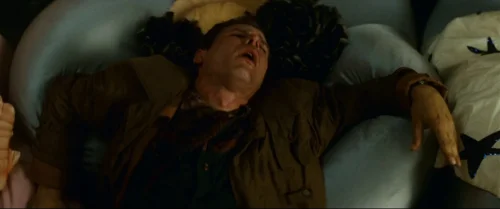 Still frame 61 from Blade Runner (1982) directed by Ridley Scott
