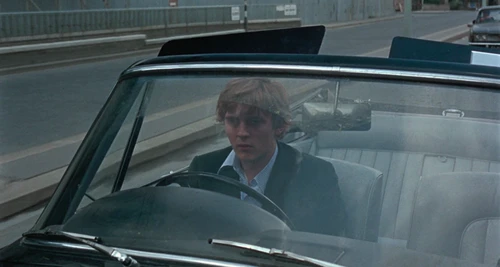 Still frame 96 from Blow-Up (1966) directed by Michelangelo Antonioni