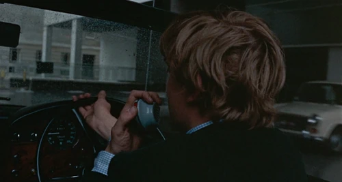 Still frame 98 from Blow-Up (1966) directed by Michelangelo Antonioni