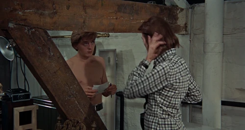 Still frame 140 from Blow-Up (1966) directed by Michelangelo Antonioni