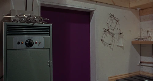 Still frame 144 from Blow-Up (1966) directed by Michelangelo Antonioni