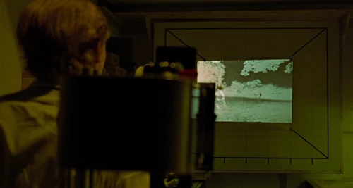 Still frame 146 from Blow-Up (1966) directed by Michelangelo Antonioni
