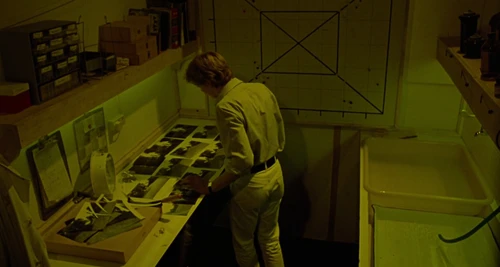 Still frame 155 from Blow-Up (1966) directed by Michelangelo Antonioni