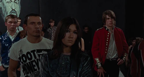 Still frame 231 from Blow-Up (1966) directed by Michelangelo Antonioni