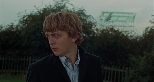 Still frame 255 from Blow-Up (1966) directed by Michelangelo Antonioni