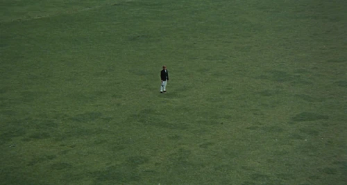 Still frame 265 from Blow-Up (1966) directed by Michelangelo Antonioni