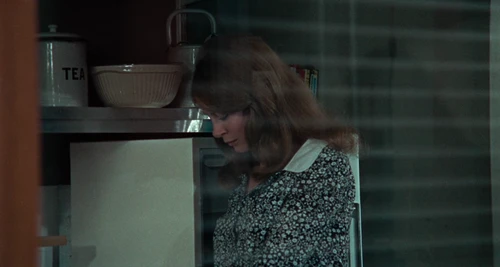 Still frame 48 from Blow-Up (1966) directed by Michelangelo Antonioni