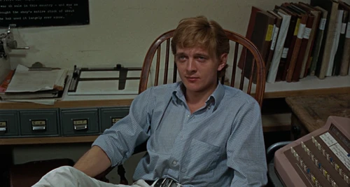 Still frame 53 from Blow-Up (1966) directed by Michelangelo Antonioni