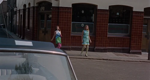 Still frame 56 from Blow-Up (1966) directed by Michelangelo Antonioni