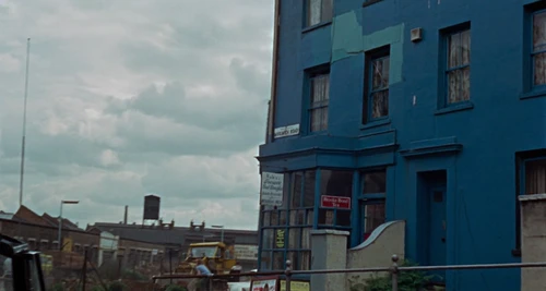 Still frame 57 from Blow-Up (1966) directed by Michelangelo Antonioni