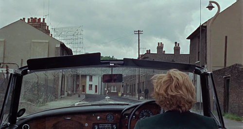 Still frame 58 from Blow-Up (1966) directed by Michelangelo Antonioni