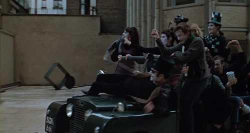 Still frame 2 from Blow-Up (1966) directed by Michelangelo Antonioni