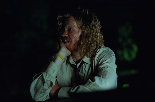 Still frame 109 from Bugonia (2025) directed by Yorgos Lanthimos