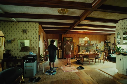 Still frame 9 from Bugonia (2025) directed by Yorgos Lanthimos