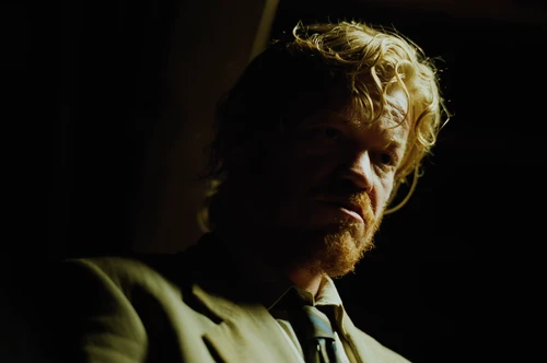 Still frame 116 from Bugonia (2025) directed by Yorgos Lanthimos