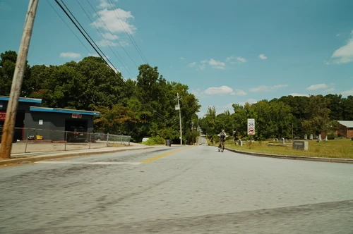 Still frame 133 from Bugonia (2025) directed by Yorgos Lanthimos