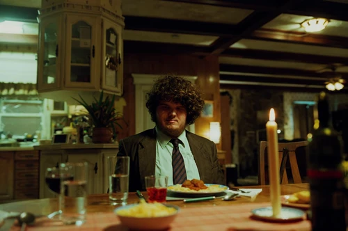 Still frame 140 from Bugonia (2025) directed by Yorgos Lanthimos