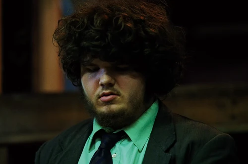 Still frame 184 from Bugonia (2025) directed by Yorgos Lanthimos