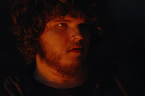 Still frame 23 from Bugonia (2025) directed by Yorgos Lanthimos