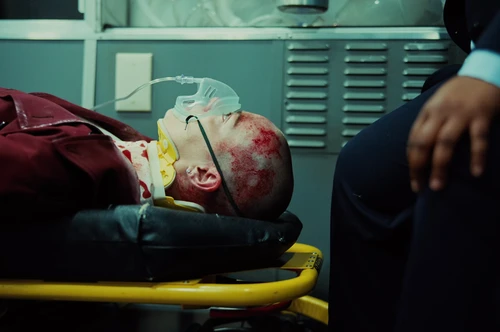 Still frame 239 from Bugonia (2025) directed by Yorgos Lanthimos